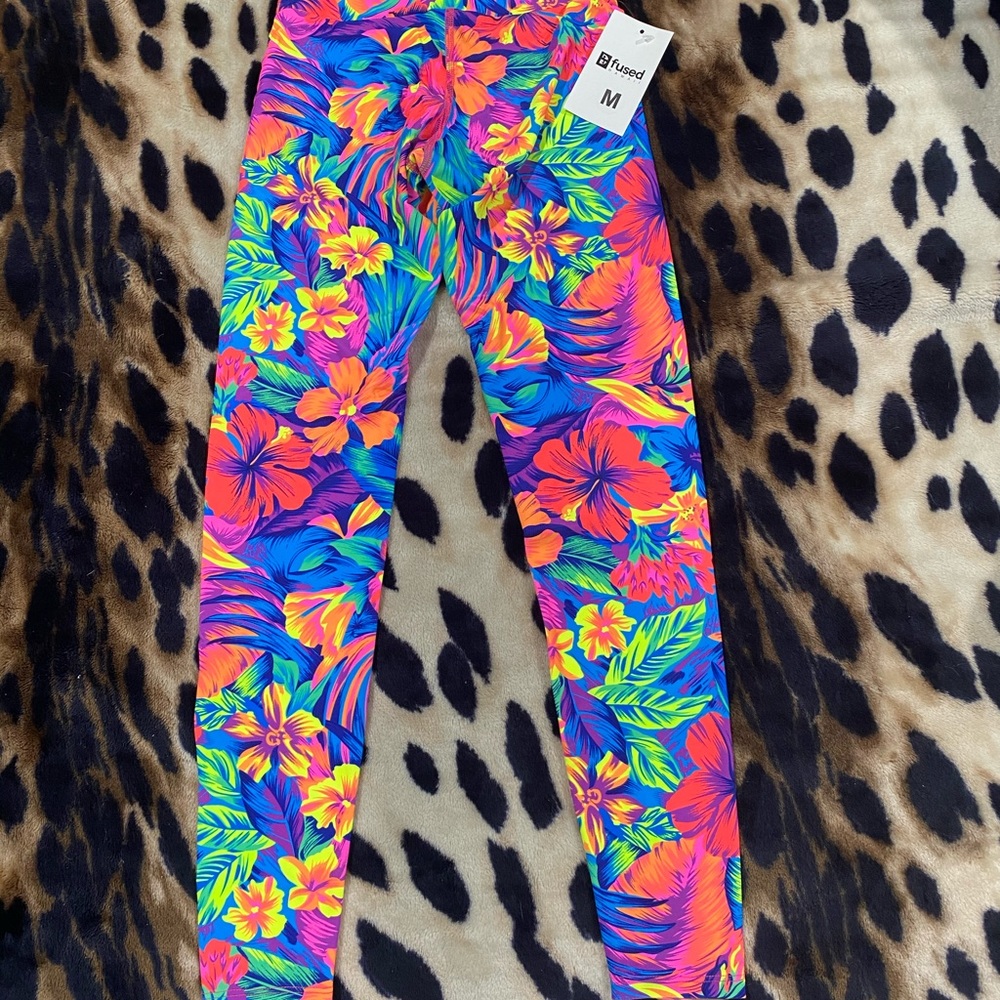 Fused Hawaii Leggings